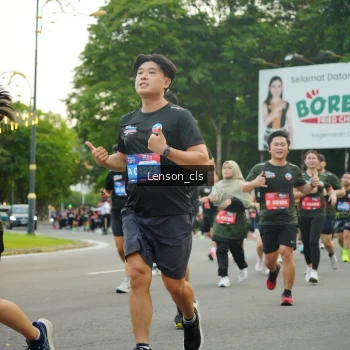 Runner Photo 3559681