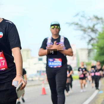 Runner Photo 3559723