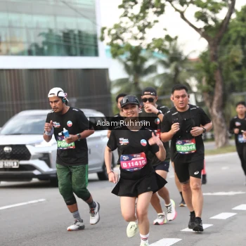 Runner Photo 3559730