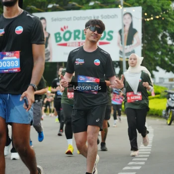 Runner Photo 3559739
