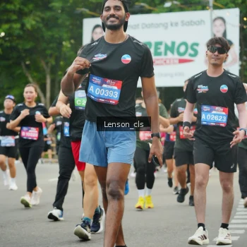 Runner Photo 3559744