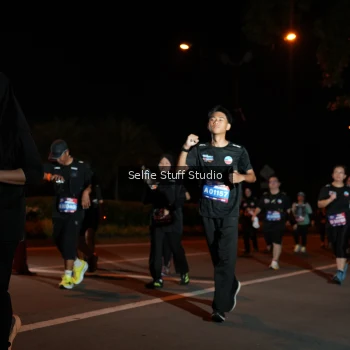 Runner Photo 3559845
