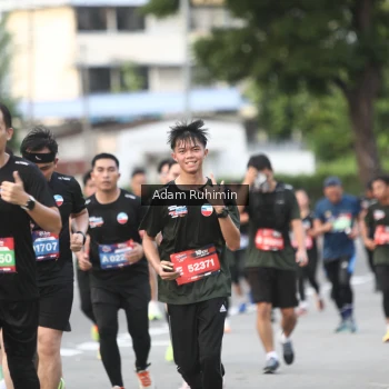 Runner Photo 3559876
