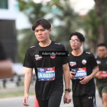 Runner Photo 3559910