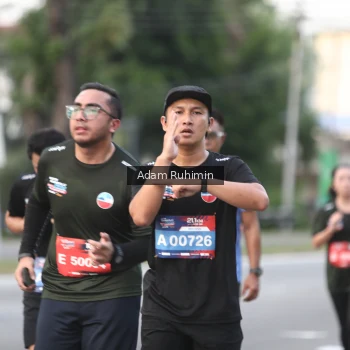 Runner Photo 3559940