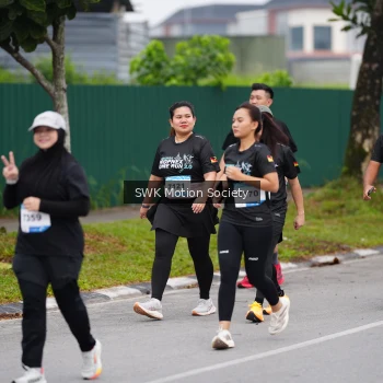 Runner Photo 3559976