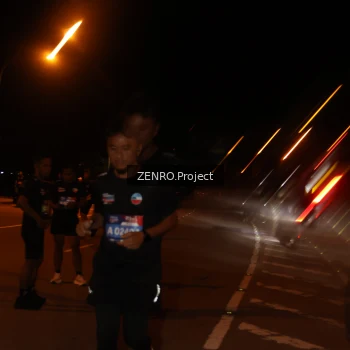 Runner Photo 3559984