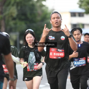 Runner Photo 3560076