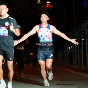 Runner Photo 3560156