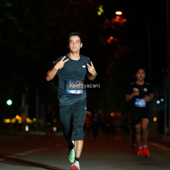 Runner Photo 3560243