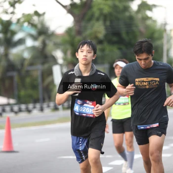 Runner Photo 3560255