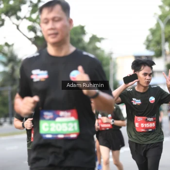 Runner Photo 3560337