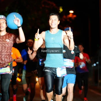 Runner Photo 3560338