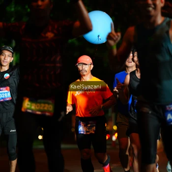Runner Photo 3560346