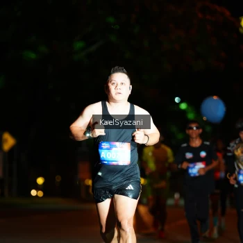Runner Photo 3560374