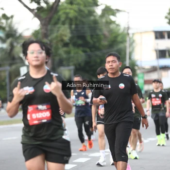 Runner Photo 3560405