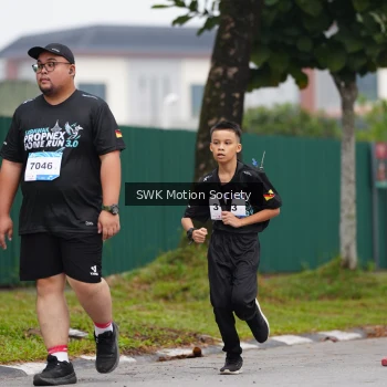 Runner Photo 3560444