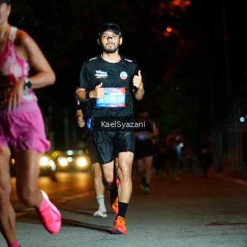 Runner Photo 3560455