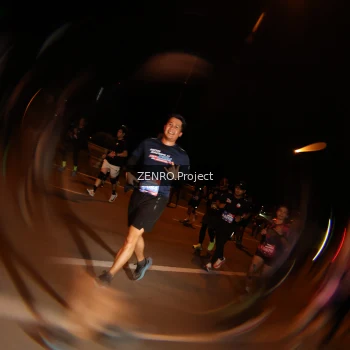 Runner Photo 3560510