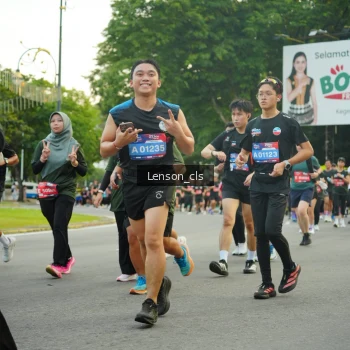 Runner Photo 3560513