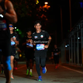 Runner Photo 3560548