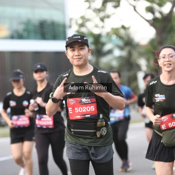 Runner Photo 3560553