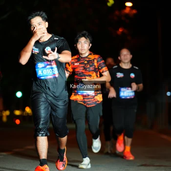 Runner Photo 3560615
