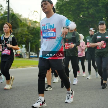 Runner Photo 3560628