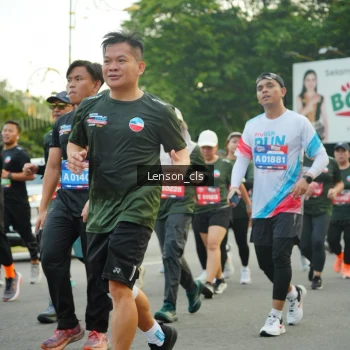 Runner Photo 3560637