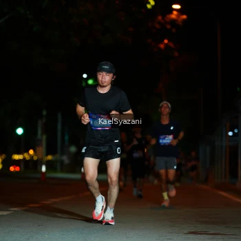 Runner Photo 3560704