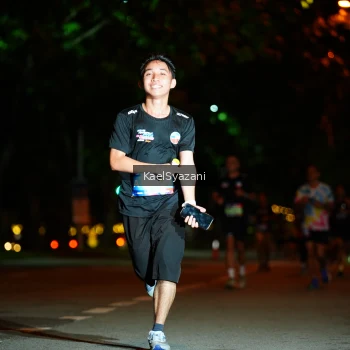 Runner Photo 3560772