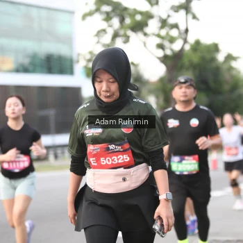 Runner Photo 3560812