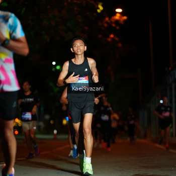 Runner Photo 3560870