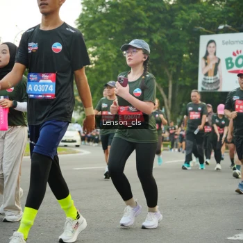 Runner Photo 3560873