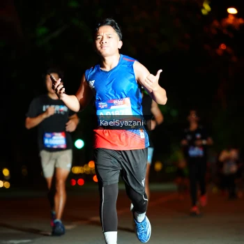 Runner Photo 3560918