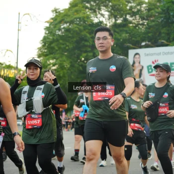Runner Photo 3560965
