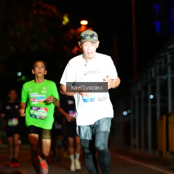 Runner Photo 3560978