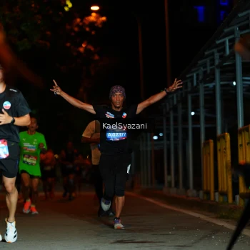 Runner Photo 3560982