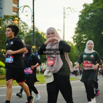 Runner Photo 3560986
