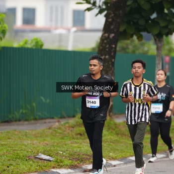 Runner Photo 3560987