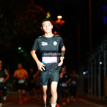 Runner Photo 3561010