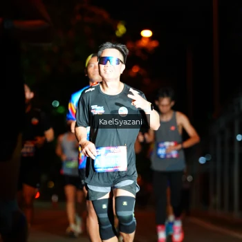Runner Photo 3561040