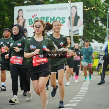 Runner Photo 3561109