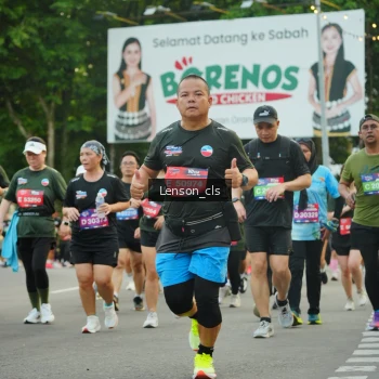 Runner Photo 3561133