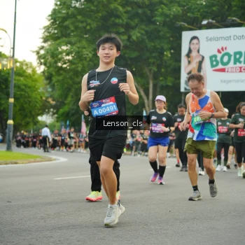 Runner Photo 3561153
