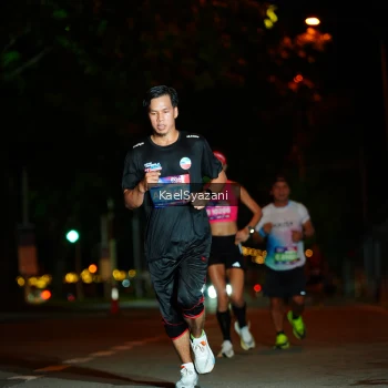Runner Photo 3561154