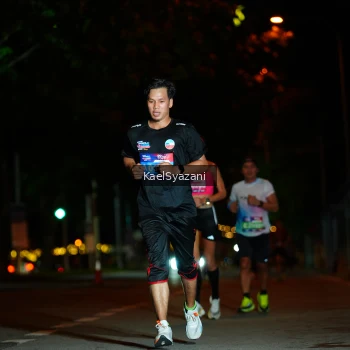Runner Photo 3561162