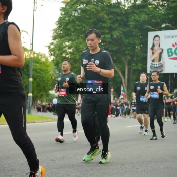 Runner Photo 3561180