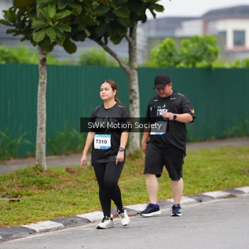 Runner Photo 3561183