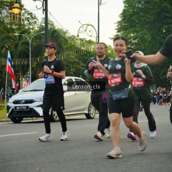 Runner Photo 3561197
